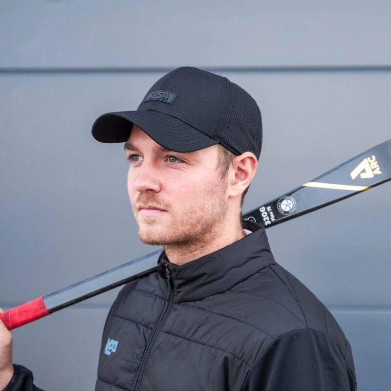 Keps med svart gummiemblem av Kosa Sport prodktbild 1