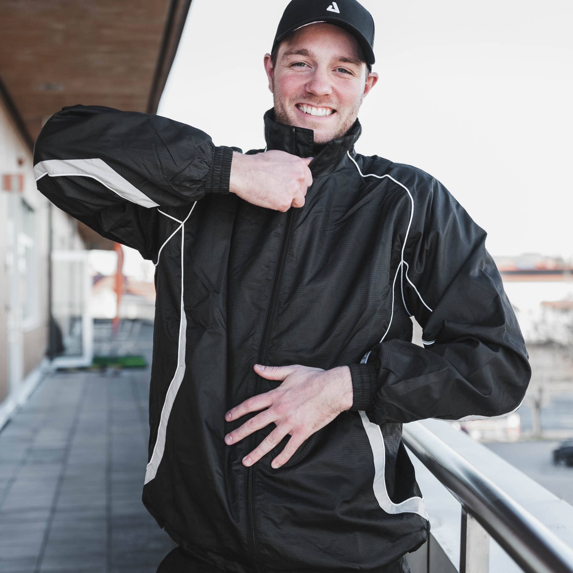 Köp Micro Overall set Jacka+byxa hos Kosa | Störst i Sverige inom bandy